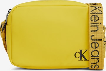 Calvin Klein Jeans Crossbody Bag in Yellow: front