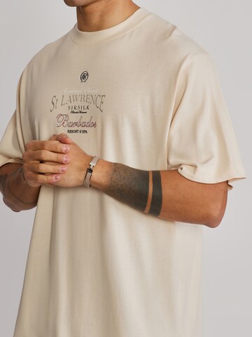 Maglietta di SikSilk in beige