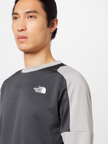 THE NORTH FACE Sportsweatshirt in Grijs