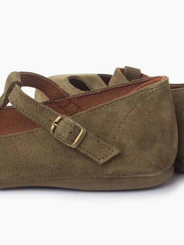 Ballerina di Pisamonas in verde