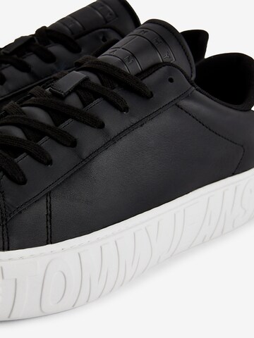 Tommy Jeans Platform trainers in Black