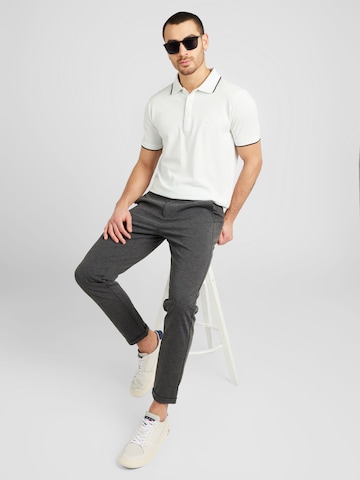 Lindbergh Slim fit Chino trousers in Grey