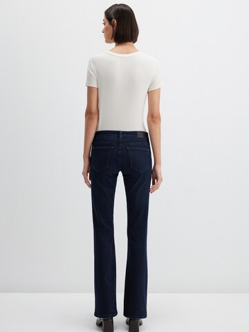 Mavi Bootcut Jeans 'BELLA' in Blau