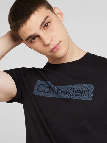 Calvin Klein T-Shirt in Schwarz