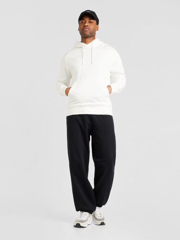 smėlio Nike Sportswear Standartinis modelis Megztinis be užsegimo 'Club Fleece'