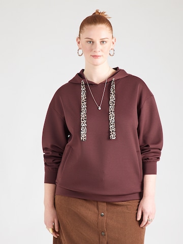 ONLY Carmakoma Свитшот 'CARALINA' в Коричневый: спереди