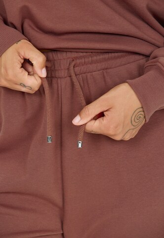 NOU Loose fit Workout Pants 'Vacay' in Brown