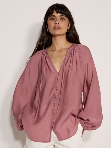 Apricot Leichte Bluse mit Ballonärmeln in Lila