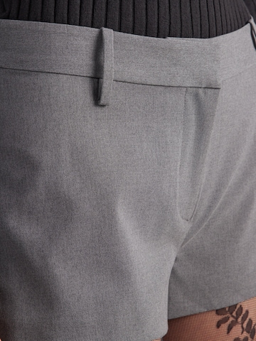 WEEKDAY Regular Pants 'Rory' in Grey