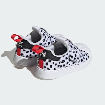 Baskets 'Disney 101 Dalmatians Superstar 360' ADIDAS ORIGINALS en blanc