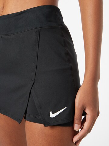 NIKE Athletic Skorts in Black