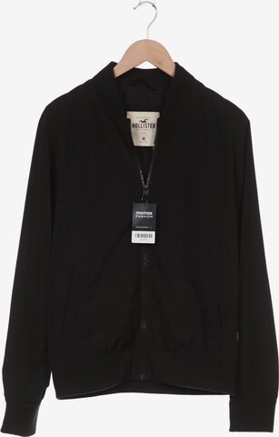 HOLLISTER Jacke M in Schwarz: predná strana