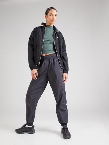Nike Sportswear Tapered Nadrág 'Classic' - fekete