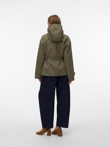 VERO MODA Демисезонная куртка 'VMLeanne' в Зеленый