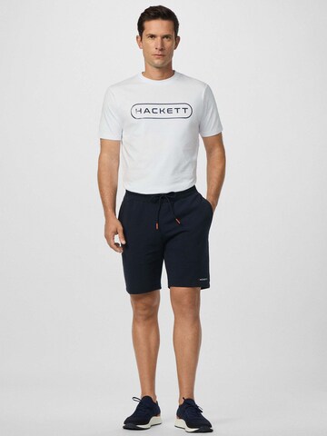 Hackett London Regular Shorts 'Essential' in Blau