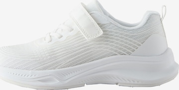 Next Trainers in White: front
