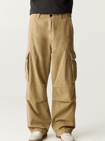 Loosefit Pantalon cargo Pull&Bear en beige : devant