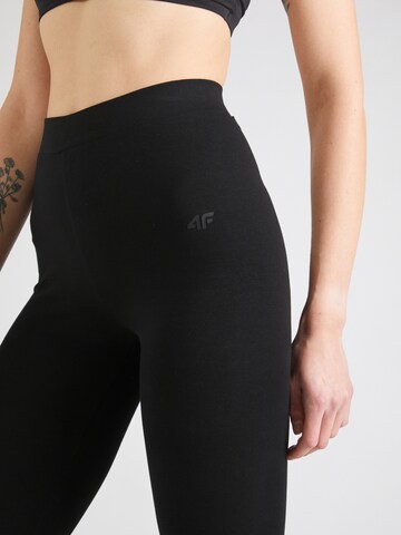 Skinny Pantaloni sportivi 'CAS' di 4F in nero