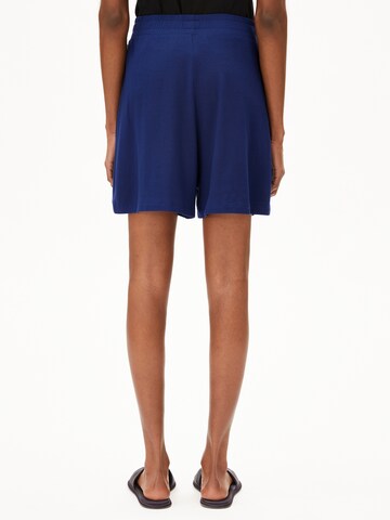 Loosefit Pantalon ARMEDANGELS en bleu