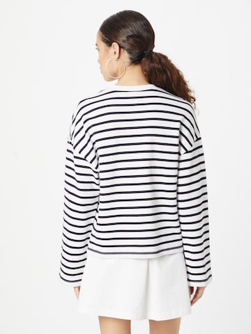 NLY by Nelly Sweatshirt in Weiß