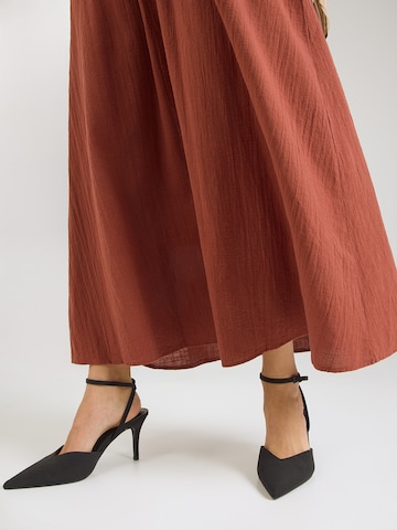 ONLY - Falda 'ONLTIZANA' en marrón