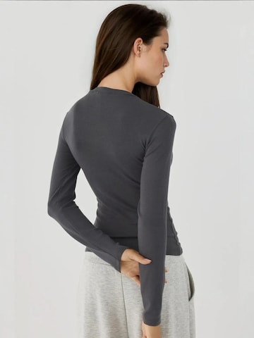 Hiccup - Camisa em cinzento