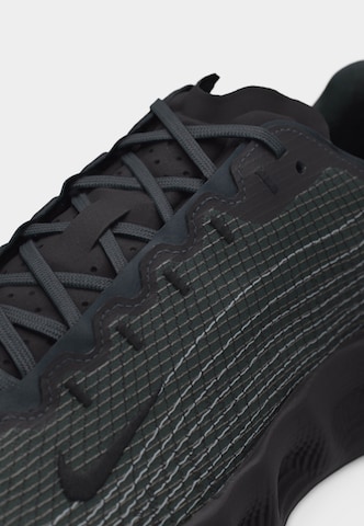 Nike Sportswear Sneaker 'Ava Rover Premium' in Grau