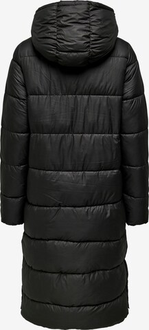 Only Tall Zimní kabát 'Cammie' – černá