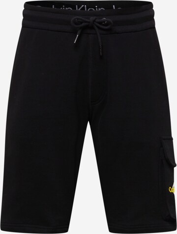 Calvin Klein Jeans Cargo Pants in Black: front