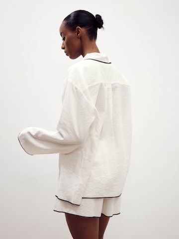 ABOUT YOU x Marie von Behrens Blouse 'Vivian' in White