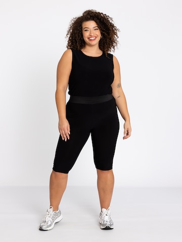 YOEK Skinny Leggings in Black