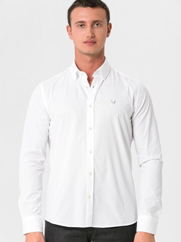 By Diess Collection Slim Fit Риза в бяло: отпред