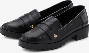 LASCANA Classic Flats in Black