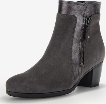 GABOR Ankle Boots in Grey: front