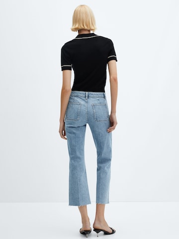 MANGO Flared Jeans 'ALEX' in Blauw