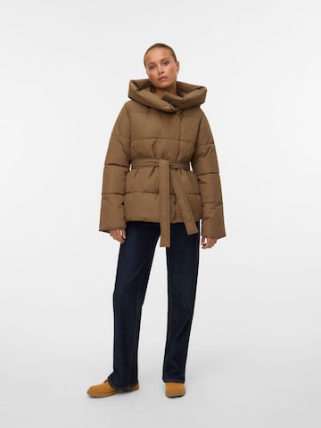Veste d’hiver 'MIA' VERO MODA en marron
