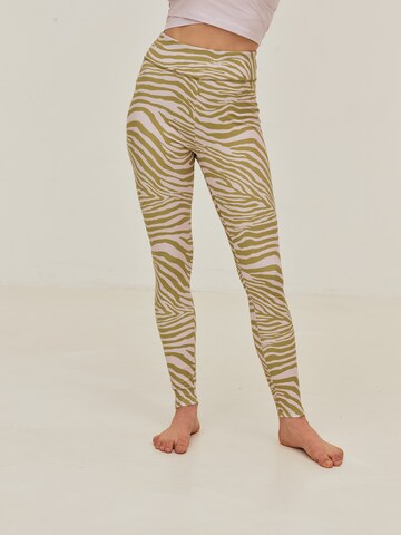 ABOUT YOU x Sofia Tsakiridou Skinny Leggings 'Bella' in Beige: voorkant