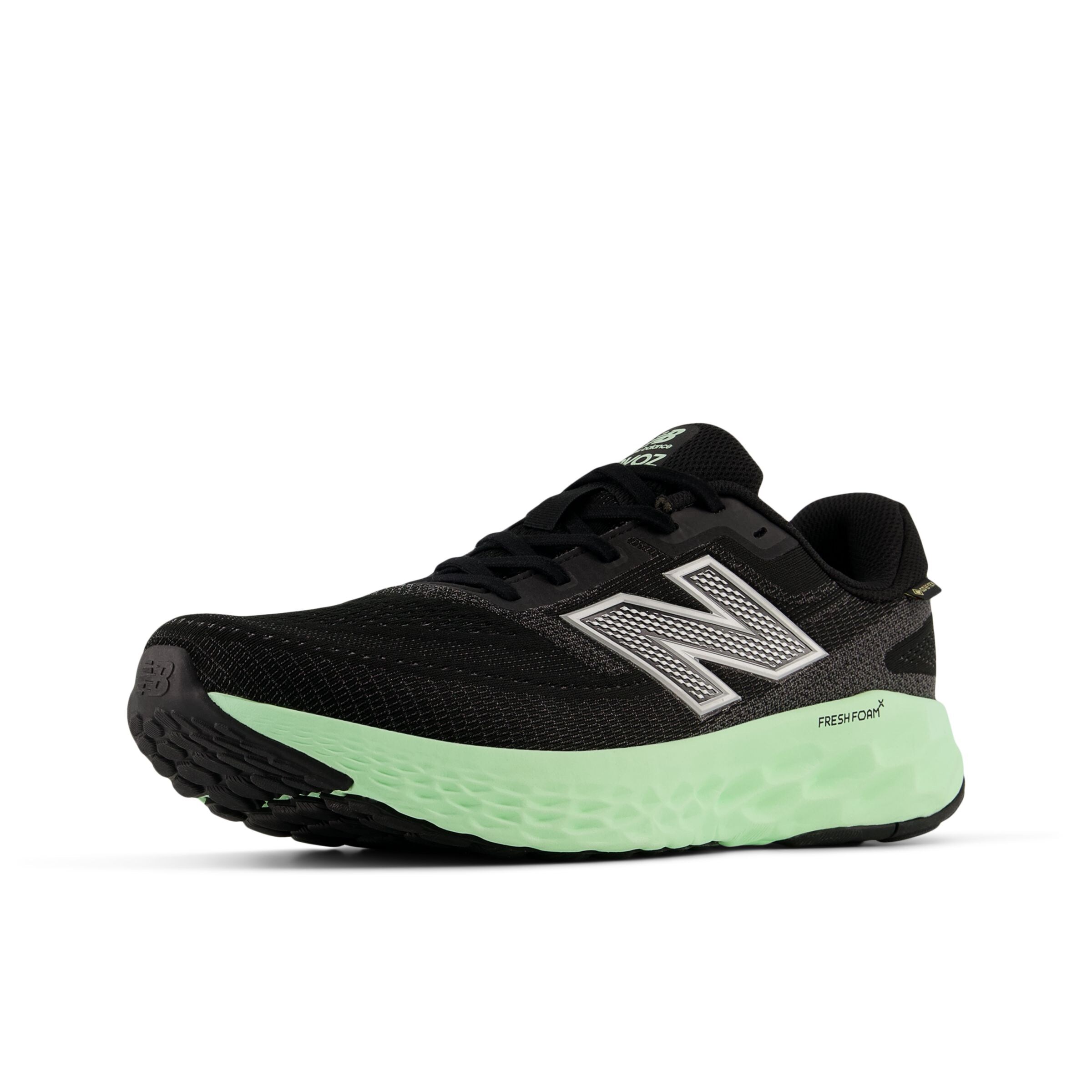 Chaussure de course 'Fresh Foam X EVOZ v4 GORE-TEX®' new balance en noir : devant