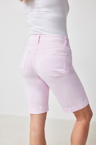 wonderjeans Bootcut Jeans in Pink
