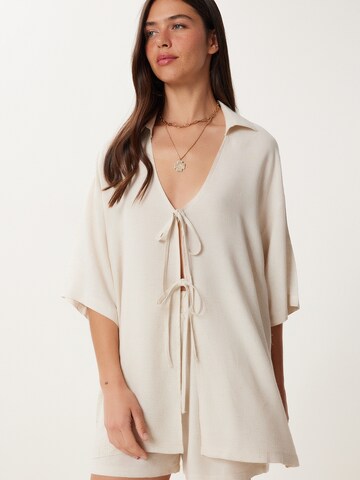 Tenue d'intérieur Happiness İstanbul en beige : devant