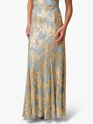 Adrianna Papell Evening dress in Gold