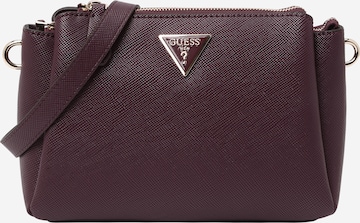 GUESS Umhängetasche 'NOELLE' in Lila: Vorderseite