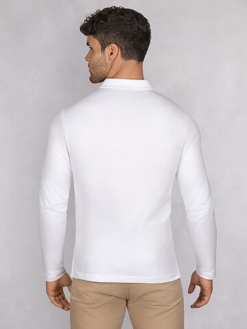 T-Shirt GIESSWEIN en blanc