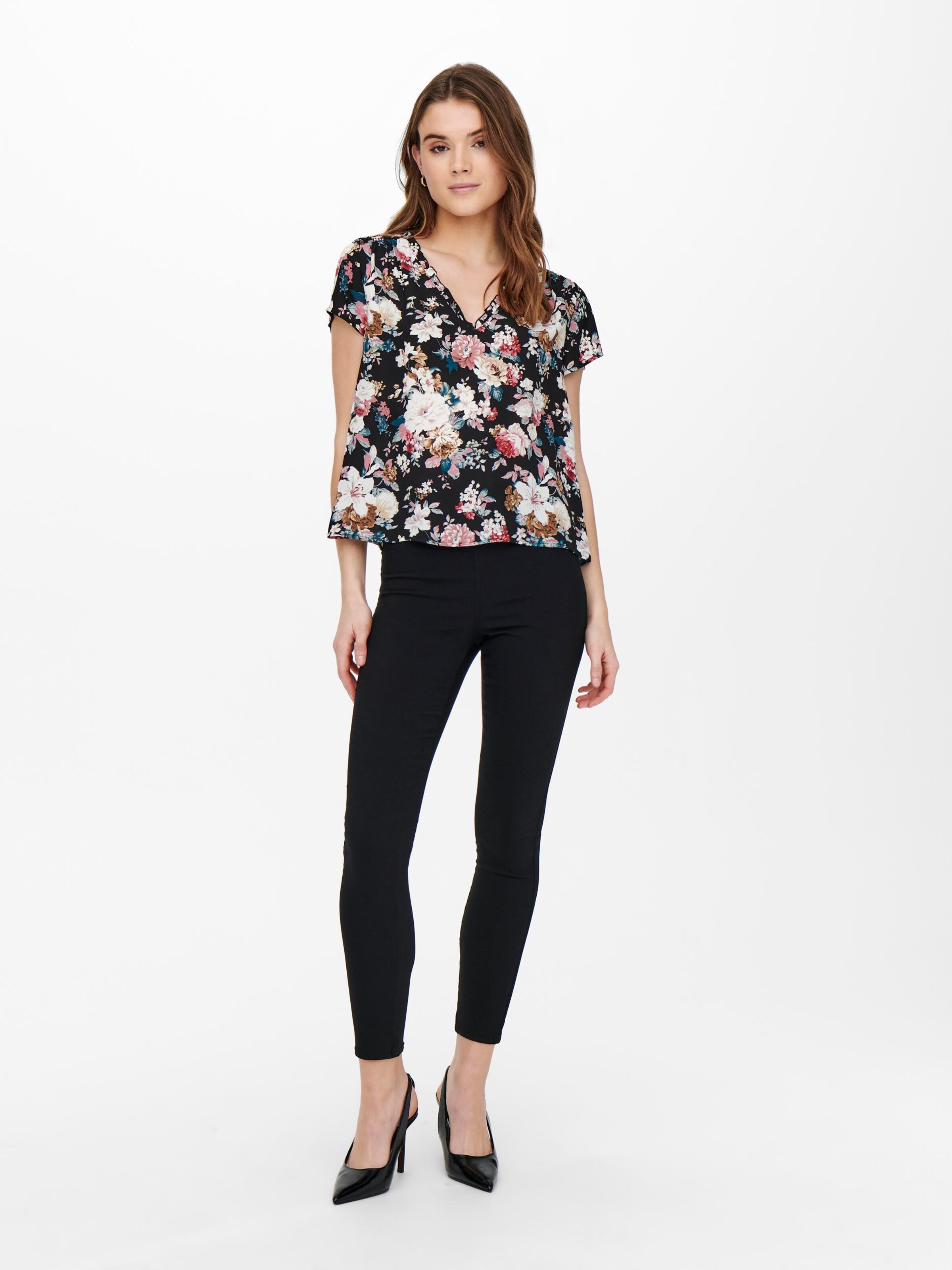 Frauen Große Größen ONLY Bluse 'Sonja' in Schwarz - WJ50080 Frauen Große Größen ONLY Bluse 'Sonja' in Schwarz - WJ50080