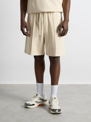 Burocs Loose fit Workout Pants in Beige