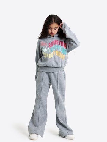 Solang Trainingspak in Grijs: voorkant