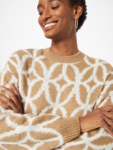 In The Style Sweater 'LORNA' in Beige