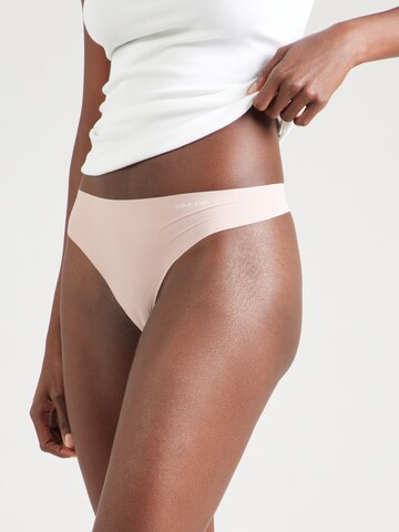 Calvin Klein Underwear Regular String in Pink: front