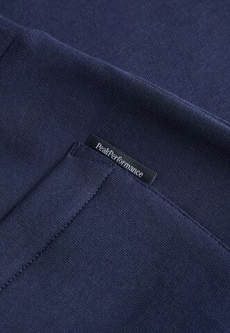 PEAK PERFORMANCE Loose fit Pants in Blue