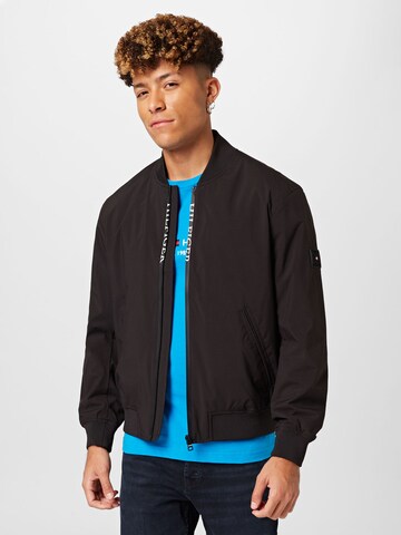 TOMMY HILFIGER Between-Season Jacket in Black: front